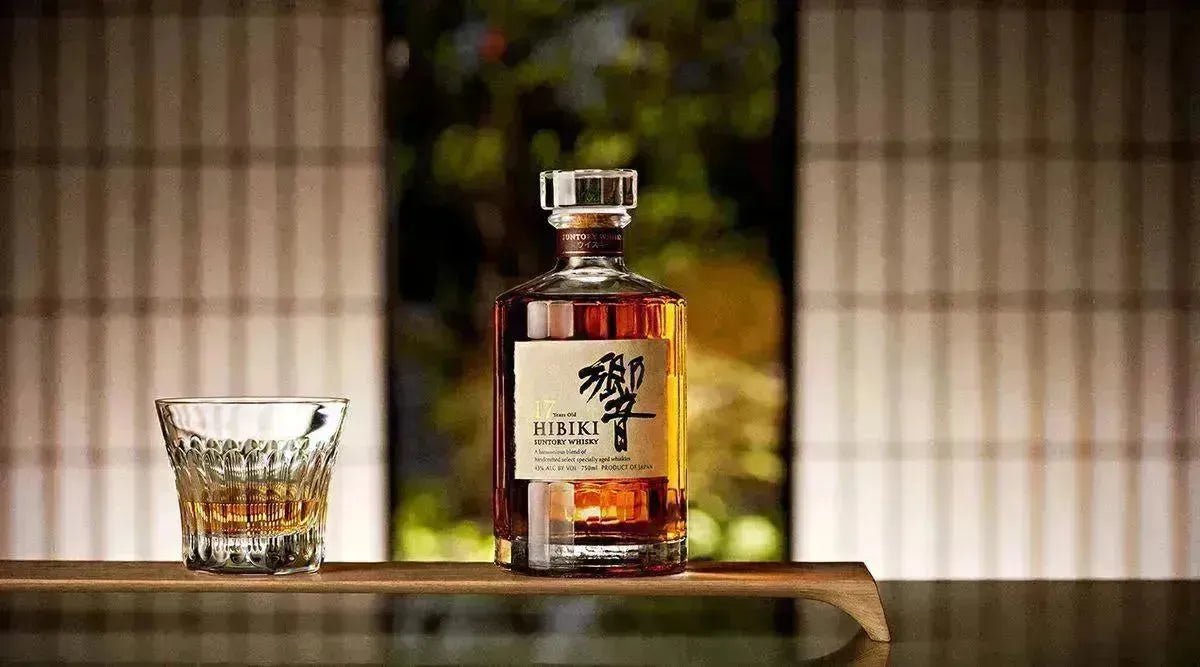響17 - Hibiki 17YO, 43% - Japanese Whisky