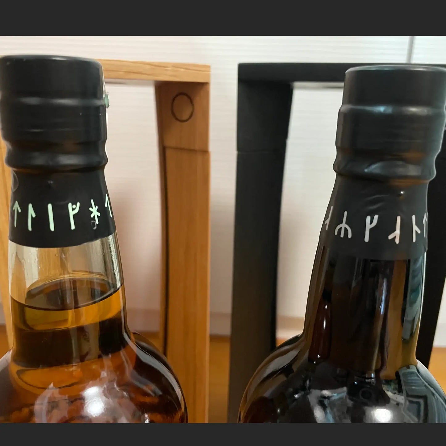 C10070 - Highland Park 17YO, 2017, The Light & The Dark, Set of 2 -