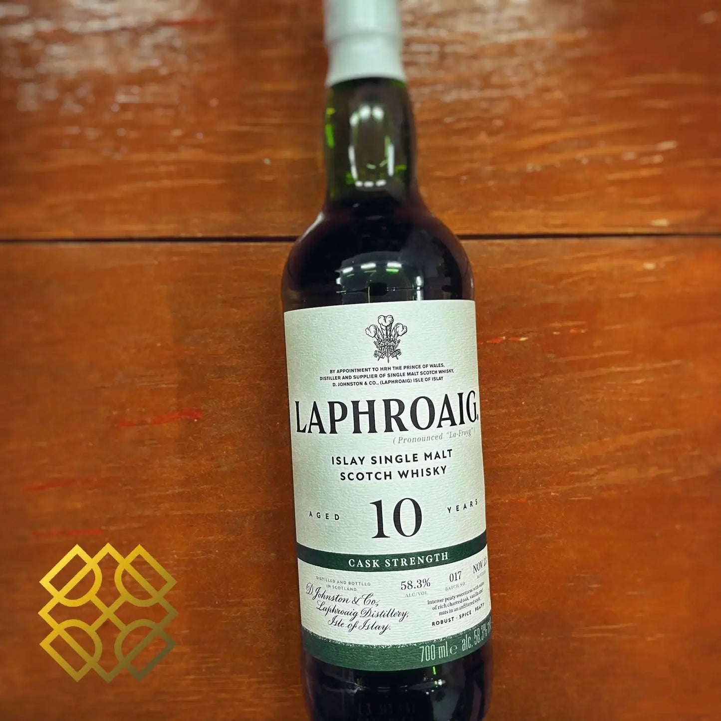 Laphroaig - 10YO, Cask Strength Batch 017, 58.3% (WB88.12) - Scotch Whisky