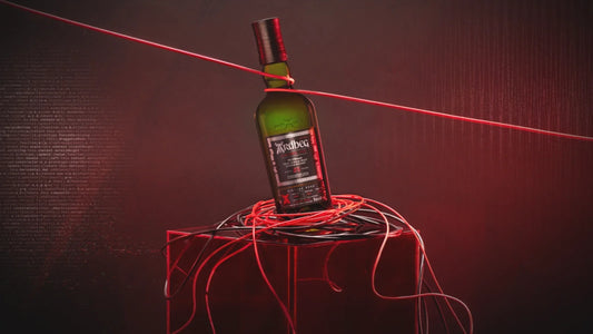 Ardbeg 單一麥芽威士忌推出 Vintage_Y2K 系列 25 年最終作 | Ardbeg launches the oldest and final release in its Millennium Series