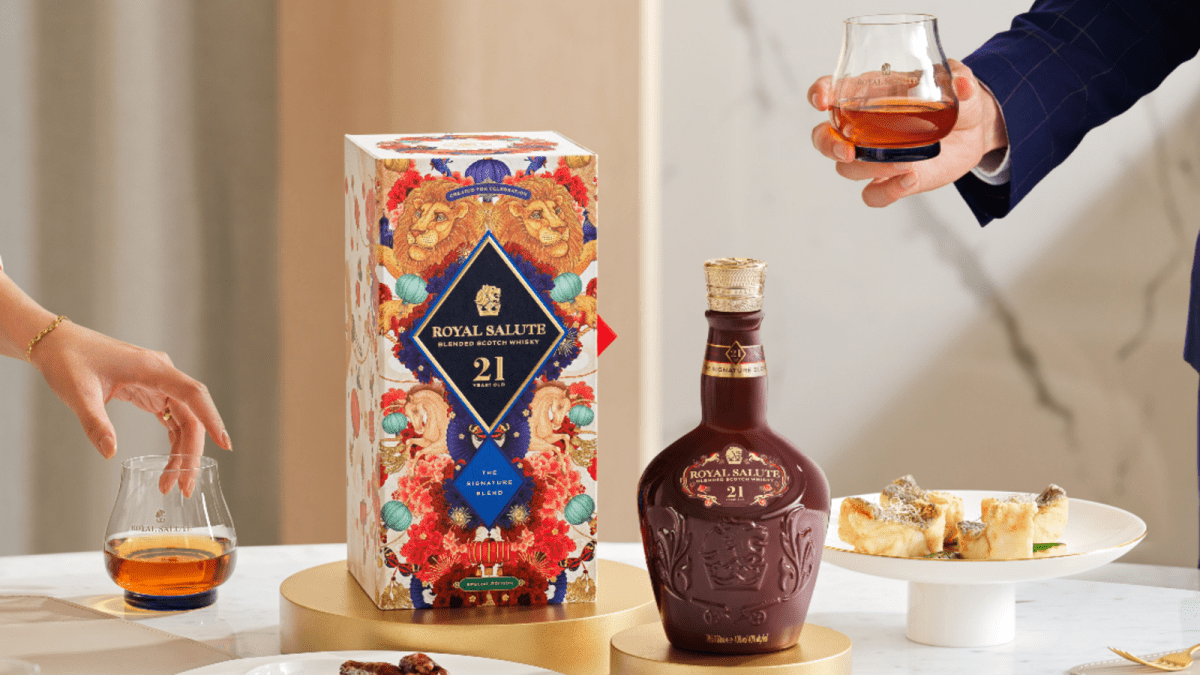 古酒 SALUTE 21年 The Ultim ate Tribute Royal Salute Blended Scotch Whisky 21 Years Old The Ultimate