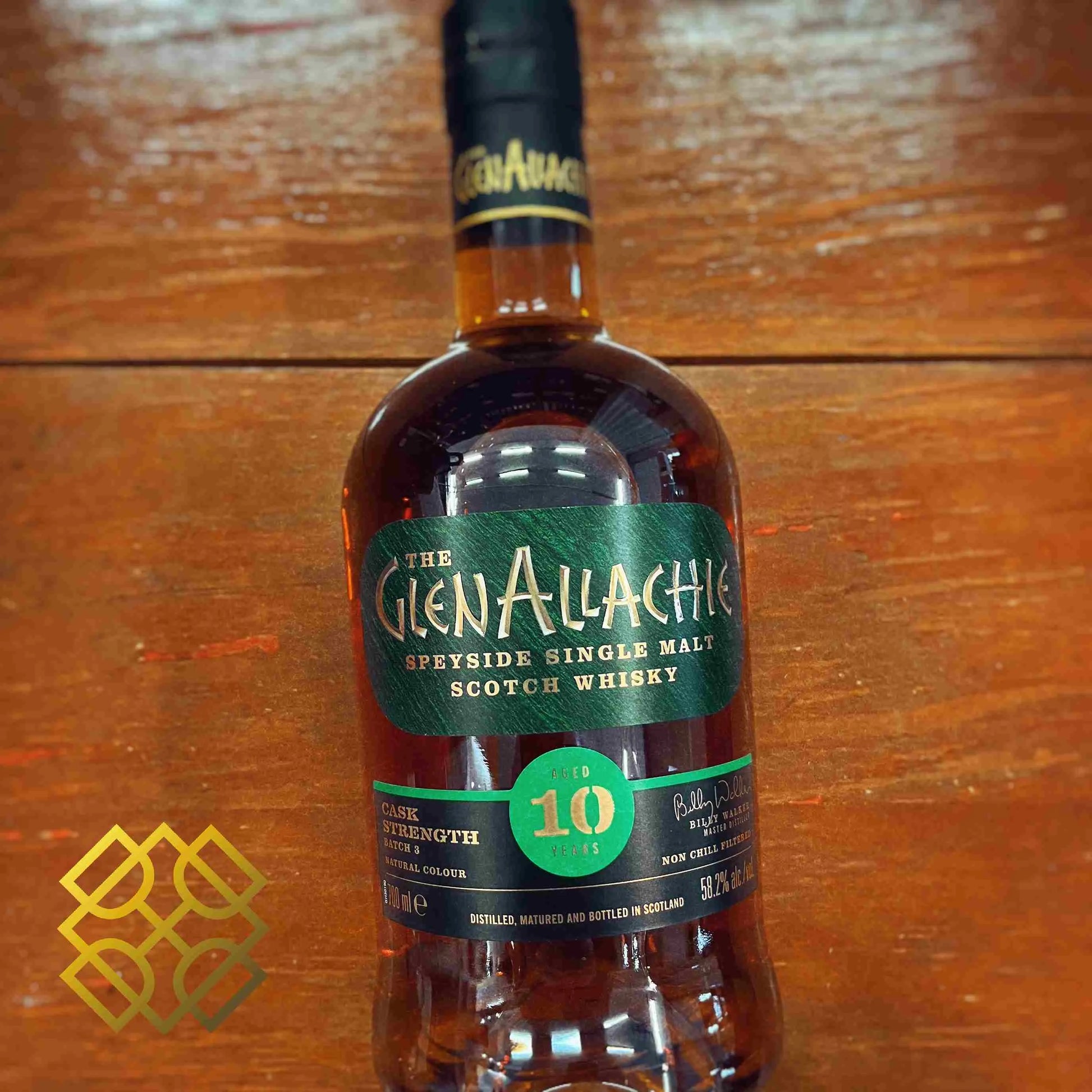 Glenallachie - 10YO, Cask Strength, Batch 3, 58.2% 
Type : Single Malt Whisky