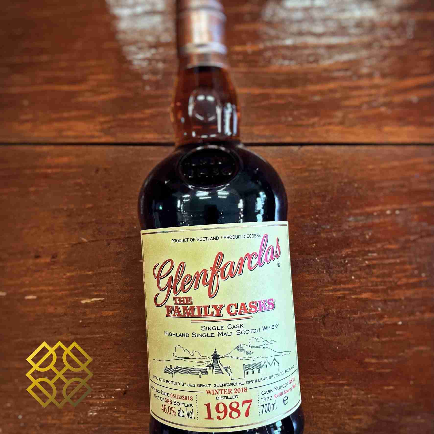 Glenfarclas - Family Cask 31YO, 46.0%  Type : Single malt whisky