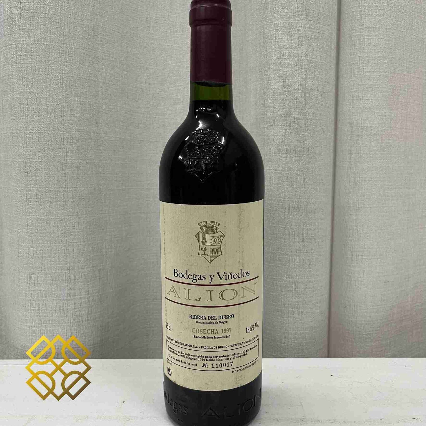 Vega Sicilia Alion 1997 Color : Red (Laying)