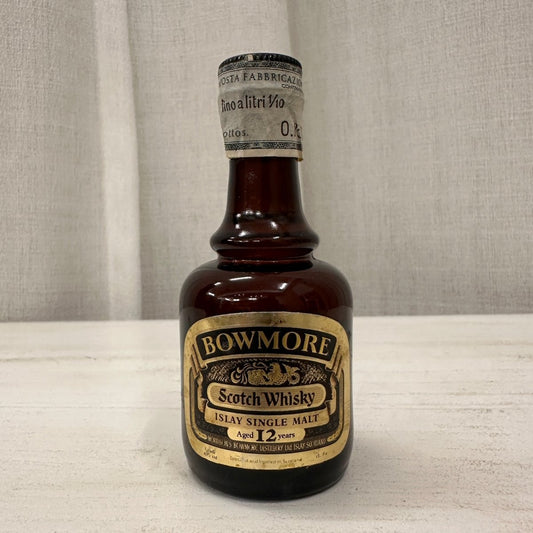 Bowmore 12YO, Dumpy Brown Bottle - Gold label, 43%, 50ml (2) - 蘇格蘭威士忌
