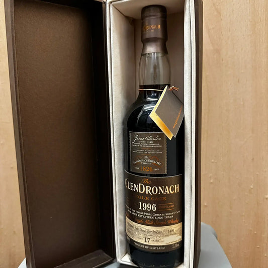 C10078- Glendronach 17YO, 1996/2013, Single Cask - Batch 8, #1490, 53.1% (WF90) (WB88.41) - 