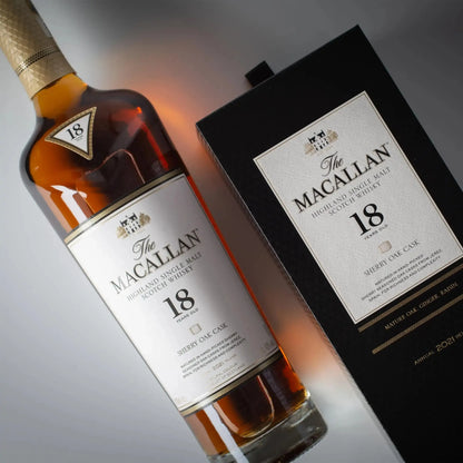 Macallan - 18YO, Sherry Oak, 43% - Scotch Whisky