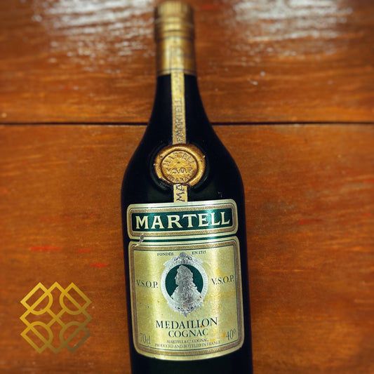 Martell Medaillon V.S.O.P. Cogac, 1975 - 1980s version, 40% - Cognac
