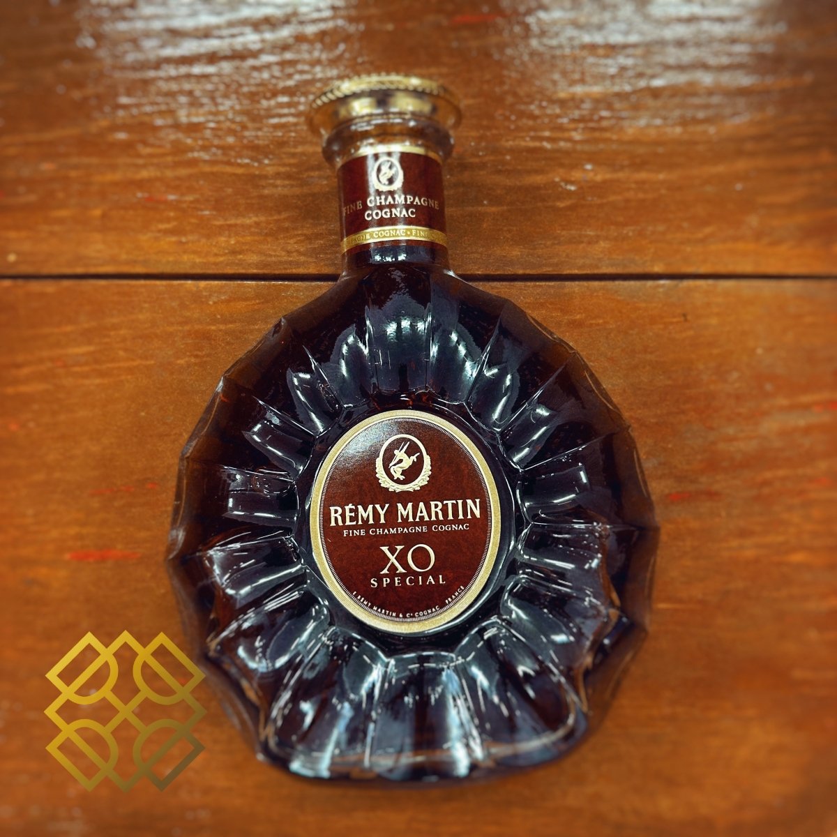 Rémy Martin XO Special, 90s - 00s version, With Cigar Case, 40% - Cognac