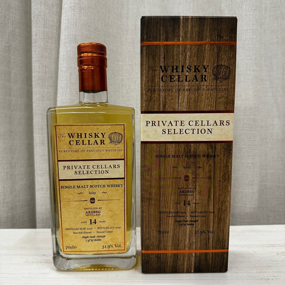The Whisky Cellar Ardbeg - 14YO, 2005/2019, Private Cellars Selection, 700038, 51.9% (WF90) (分現金/信用卡價) - 蘇格蘭威士忌
