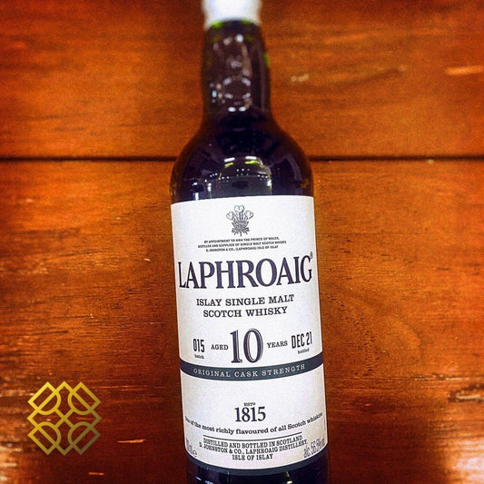 Laphroaig 10YO CS Batch 015, 56.5%  Type : Single Malt Scotch Whisky 威士忌